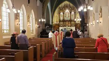 Photo de Church of St Edward the Martyr