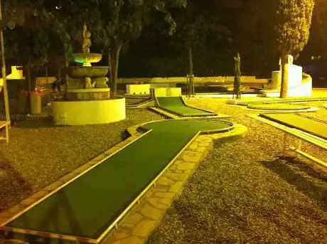 Photo de Mini golf Luna Park