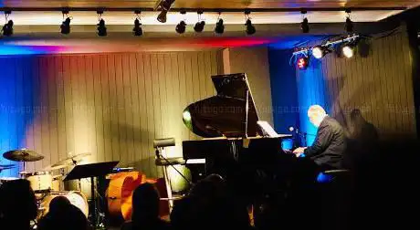 Tangente Jazz+ Eschen