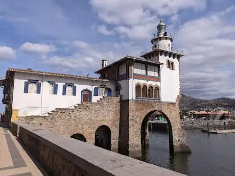 Photo de Faro de Arriluce