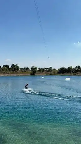 Santa Barbara Lake Wakeboard and Fun