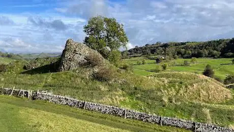 Photo de Pilsbury Castle