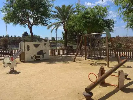 PARQUE INFANTIL 