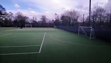 Photo de 5-a-side Football Pitches