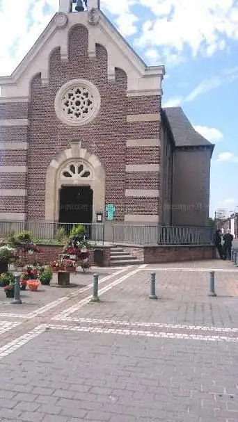 Photo de Église catholique Saint-Jean-Baptiste à Saint-Amand-les-Eaux