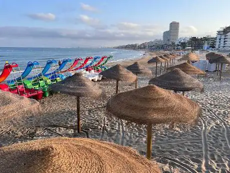Photo de Alquiler / Rent Kayaks y Patines - Hidropedales Playa Norte, PeñÃÂscola, Castellón