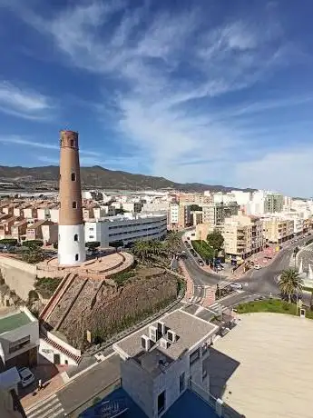 Photo de Puerto de Adra desde arriba