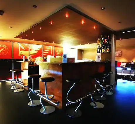 Adler Bar