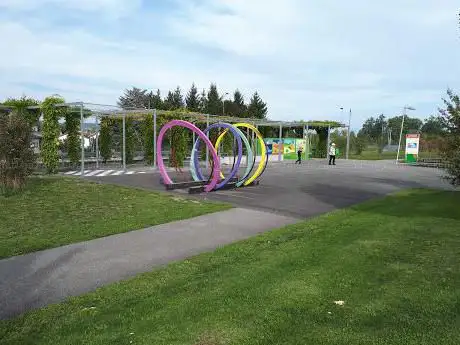 Photo de Spielplatz Rüdligen Alchenflüh