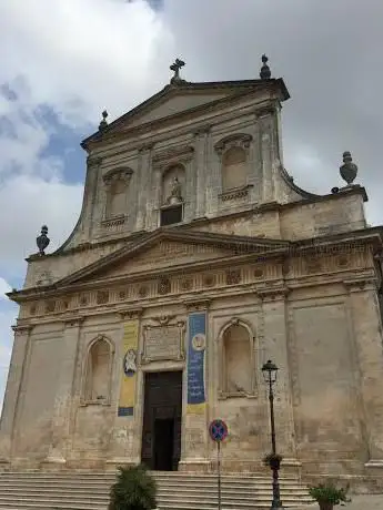 Photo de Church of Saint Roch