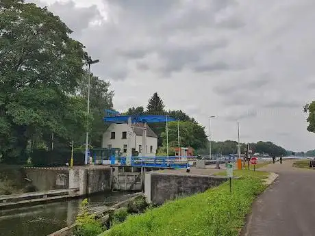 De Scheepvaart nv sluis 4