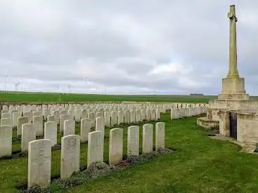 Photo de WELLINGTON CEMETERY, RIEUX-EN-CAMBRESIS