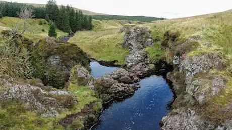 Photo de Black Linn Waterfall