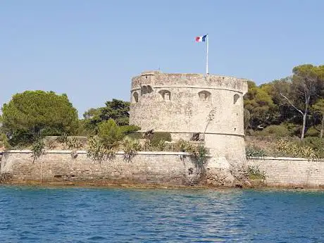 Photo de Visit the harbor of Toulon