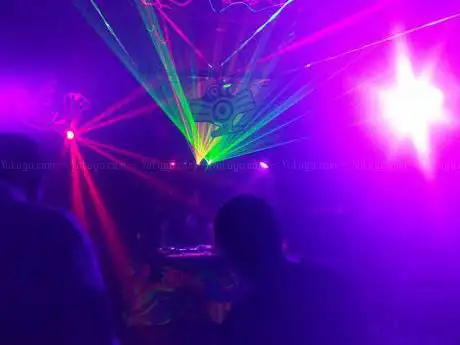Photo de The Office Techno Towers