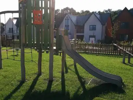 Photo de Oxlease Meadows Playground