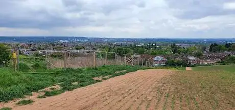 Photo de Sharp Hill Wood