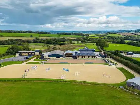 Chedington Equestrian