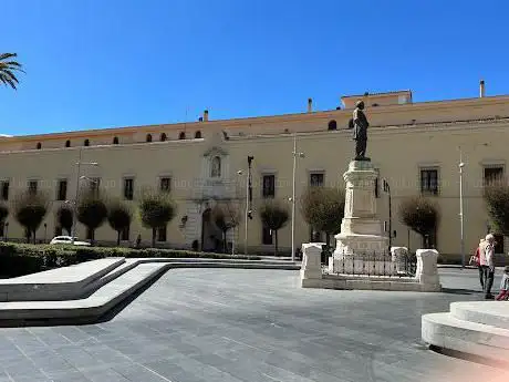 Photo de El Hospital Centro Vivo