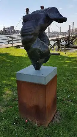 Photo de Drechtoevers Sculpture Park