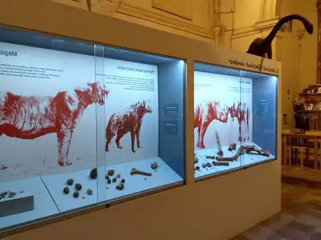 Photo de Prehistoric Museum