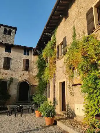 Photo de Borgo antico di Valenzano