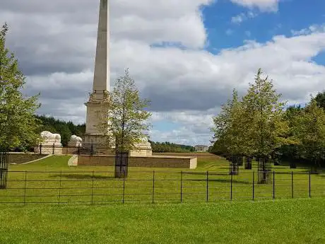 Photo de Tusmore Park Obelisk