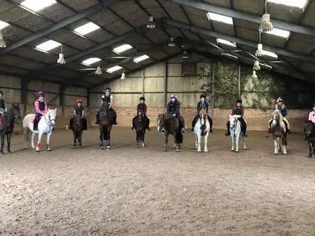 BRIDGE END EQUESTRIAN & PONY CLUB CENTRE