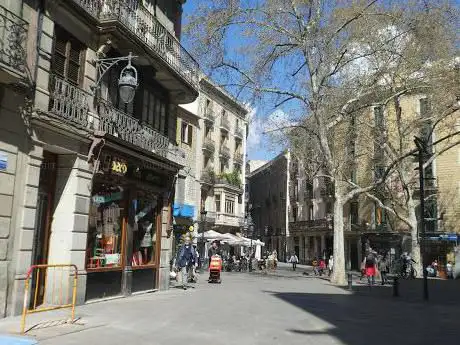 Plaça del Milicià Desconegut