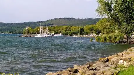 Photo de Lago Di Bolsena