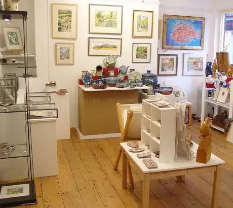 Photo de COTSWOLD CRAFTSMEN GALLERY