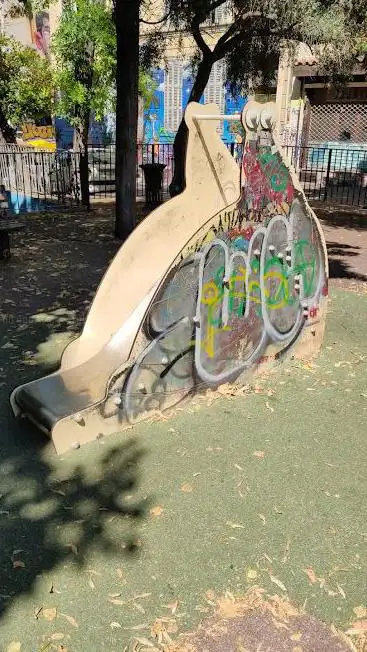 Aire de jeux du cours Julien