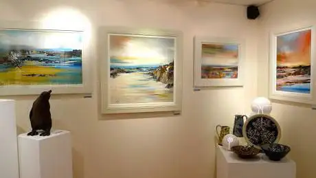 Photo de Moy Mackay Gallery