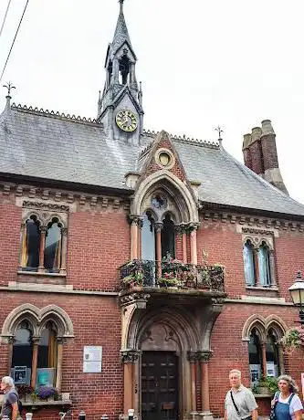 Fitzroy House