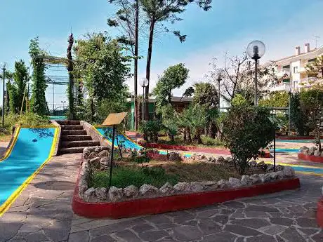 Photo de Minigolf Garden