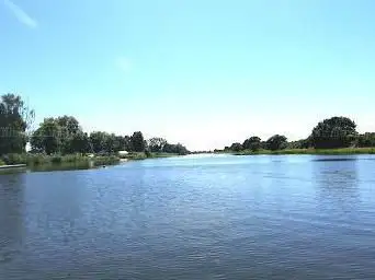 Photo de DOCK GREEN