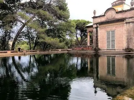 Photo de Neoclassical pavilion