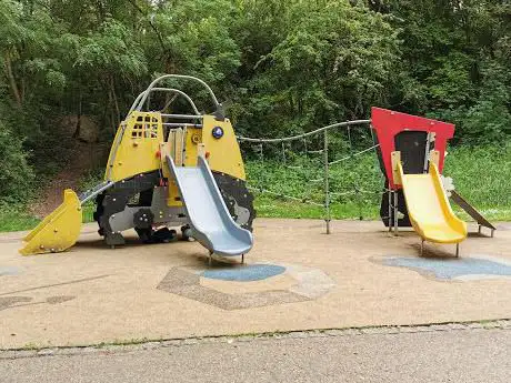 Photo de Parc de jeux du ruisseau