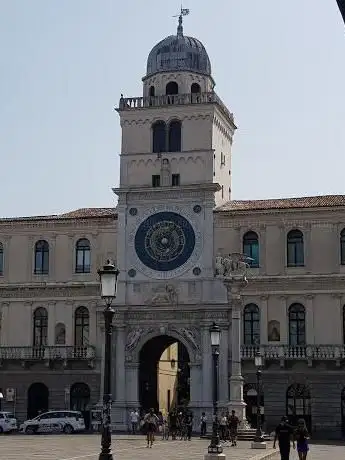 Photo de Place du Capitaine