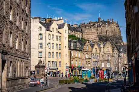 Photo de Grassmarket Square