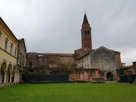 Arena dei Chiostri di Santa Corona