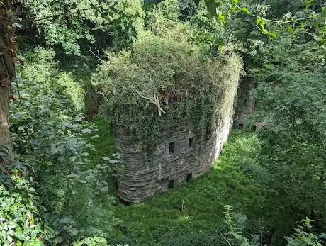 Agaton Fort