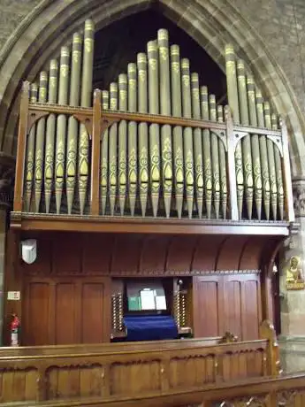 Photo de The Parish Church of All Saints with St Michael