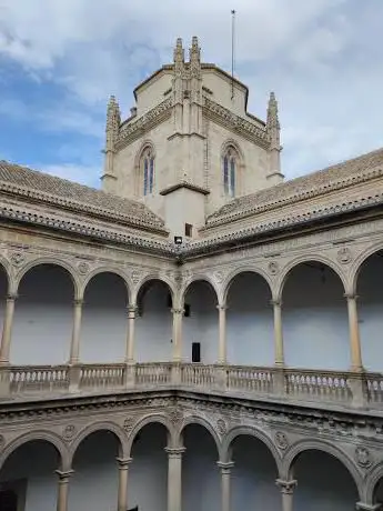 Photo de Hospital Real Granada