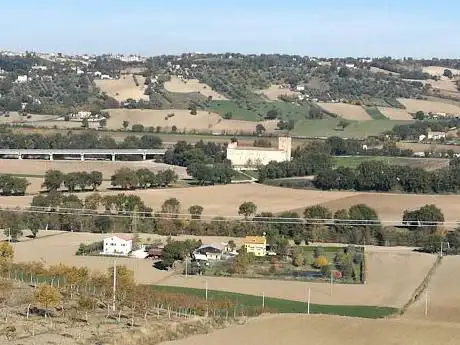 Photo de Chiesa della Divina Pastora