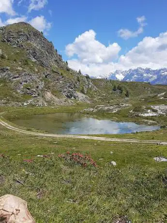 Photo de Lago di Champlong