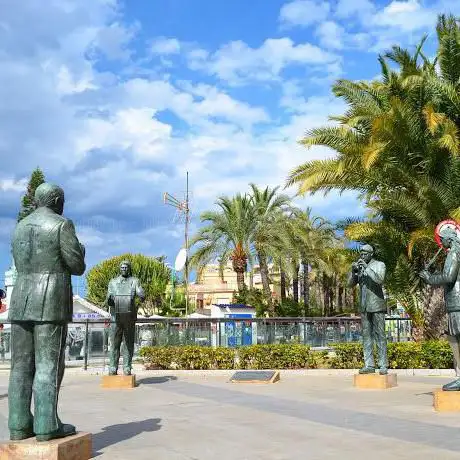Photo de Fuente Monumento a Las Habaneras