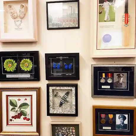 Photo de Framecraft Picture Framers