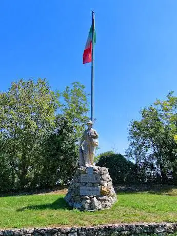 Monumento Alpini