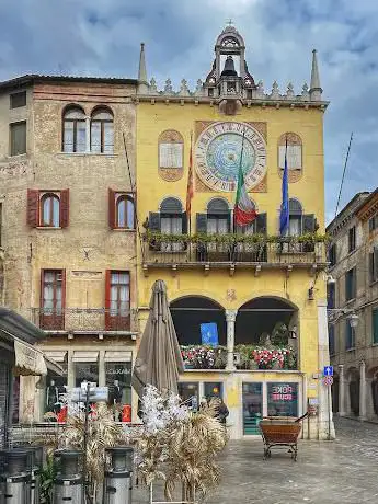 Photo de Ufficio Informazioni Turistiche Bassano del Grappa